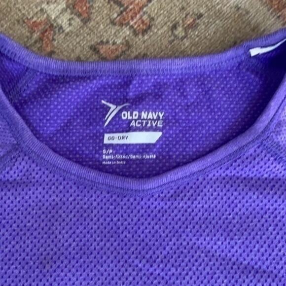 Purple Old Navy Go Dry Active Tee - Small - Picture 3 of 4